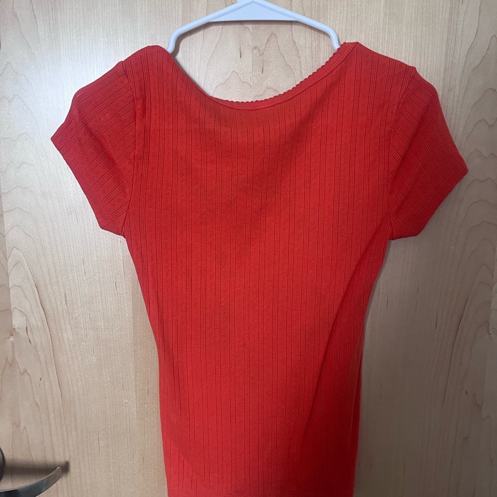 Red Ribbed Short Sleeve Top - Picture 2 of 2